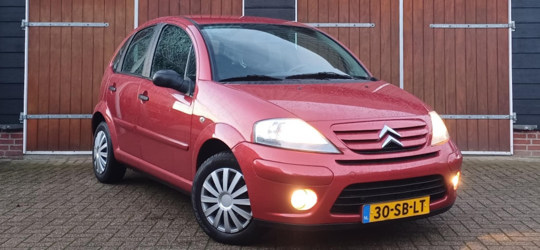 Citroën C3 - 1.4i Sky Radio 1.4i Sky Radio, Airco, Nieuwe APK, 5 deurs, NAP - AutoWereld.nl