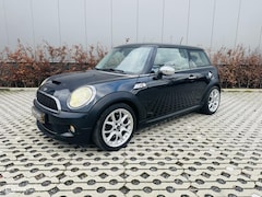 MINI Cooper S - 1.6 dcnieuwe ketting panoramadak 17inch