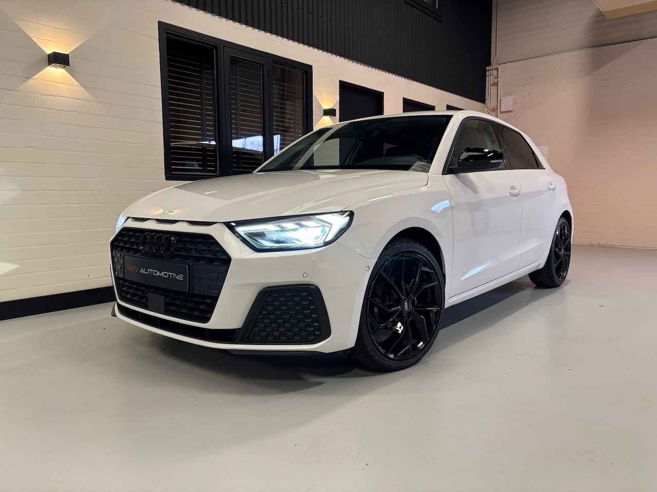 Audi A1 Sportback - 25 TFSI | Keyless | Sfeerverlichting | Parkeersensoren | CarPlay | Nav | Xenon | Matrix | - AutoWereld.nl