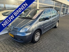 Citroën Xsara Picasso - 1.6i-16V Caractère | Airco | Trekhaak | Elektrische ramen | Cruise control | | APK t/m 24