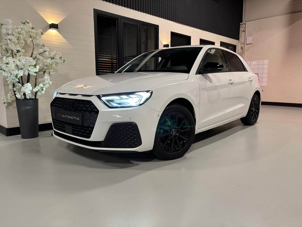 Audi A1 Sportback - 25 TFSI Pro Line | Cam | Keyless | CarPlay | Nav | Xenon | Matrix | Virtual | Led | - AutoWereld.nl