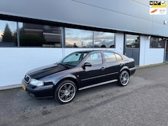 Skoda Octavia - 1.6 Ambiente Airco Trekhaak Nap