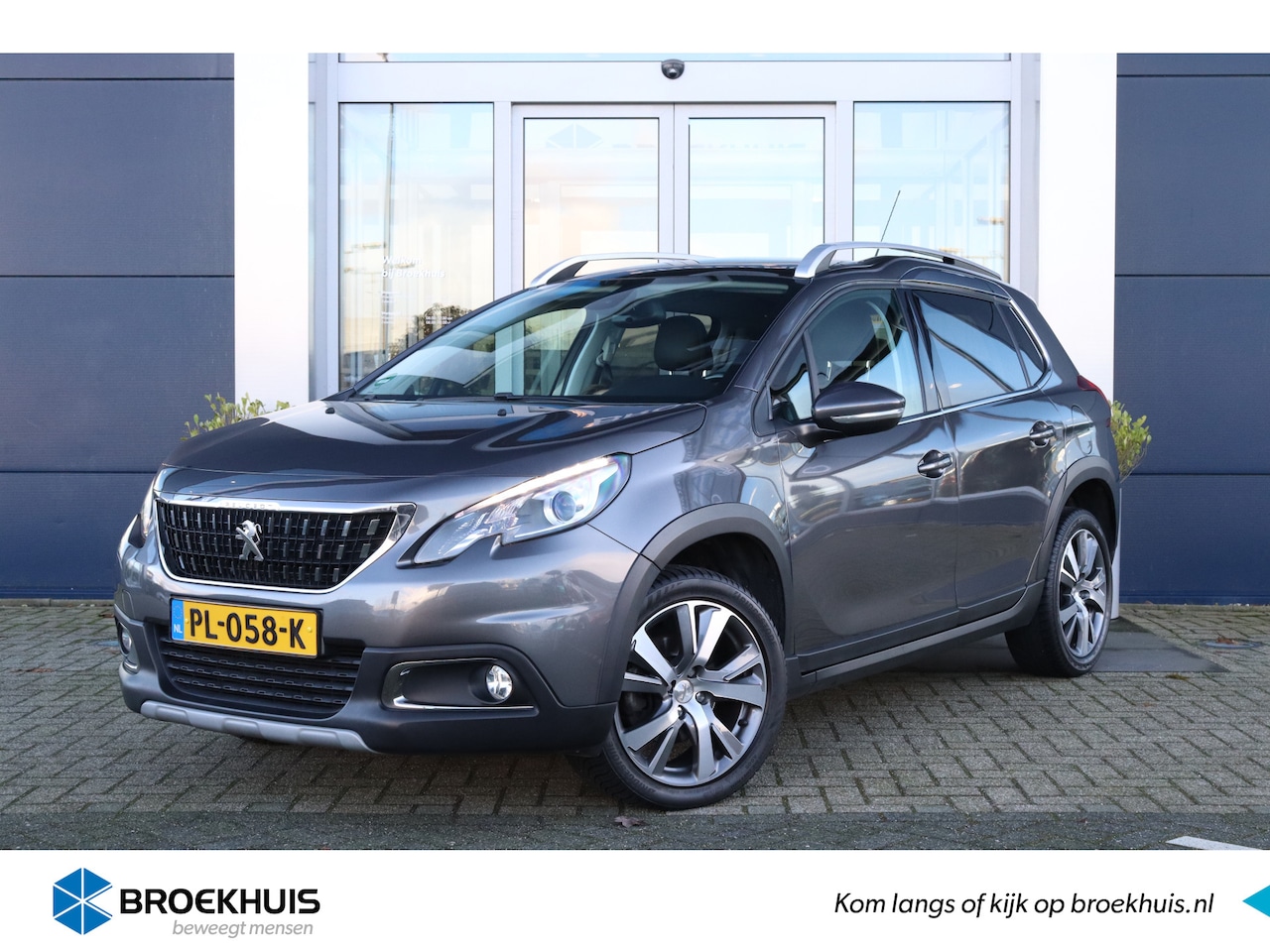 Peugeot 2008 - 1.2 PureTech Allure | Navigatie | PDC | Carplay | Climate Control | Pano | Cruise - AutoWereld.nl