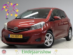 Toyota Yaris - 1.3 VVT-i Aspiration/ Trekhaak/ 15''LMV/ Camera/ Airco/ Navi/ Cruise/ Bluetooth/ Multi.LED