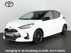 Toyota Yaris - 1.5 Hybrid Dynamic Bi-Tone | Navigatie | Privacy Glass | Adaptive Cruise Control |