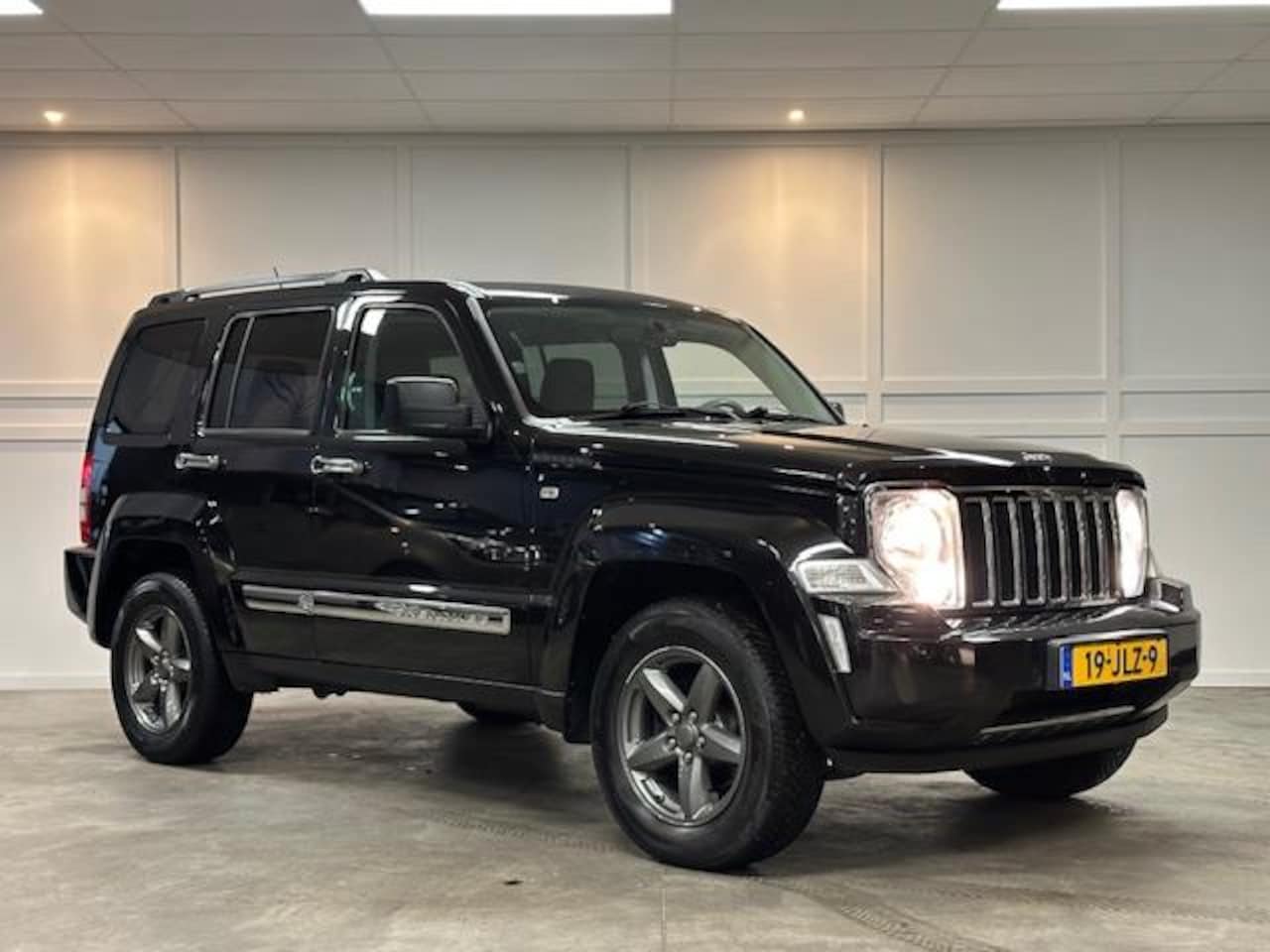 Jeep Cherokee - 3.7 V6 Limited LPG G3 2009 - AutoWereld.nl