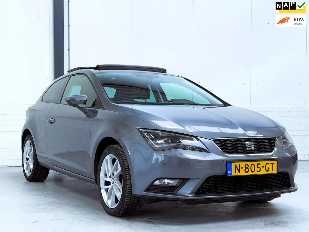 Seat Leon SC - 1.4 EcoTSI Style Connect Pano|Full LED - AutoWereld.nl