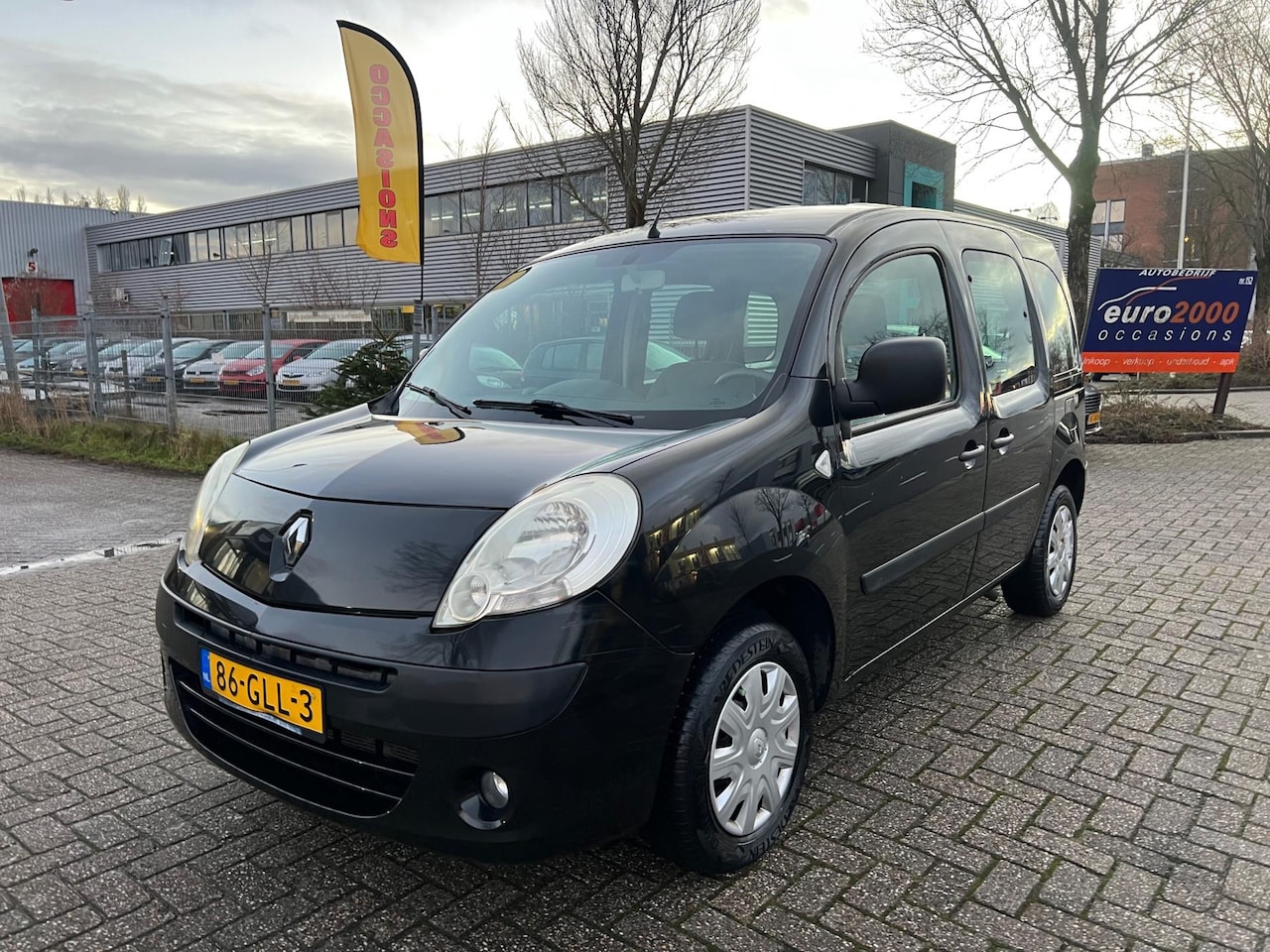 Renault Kangoo Family - 1.6-16V - Rolstoelvervoer - Invalide - AutoWereld.nl