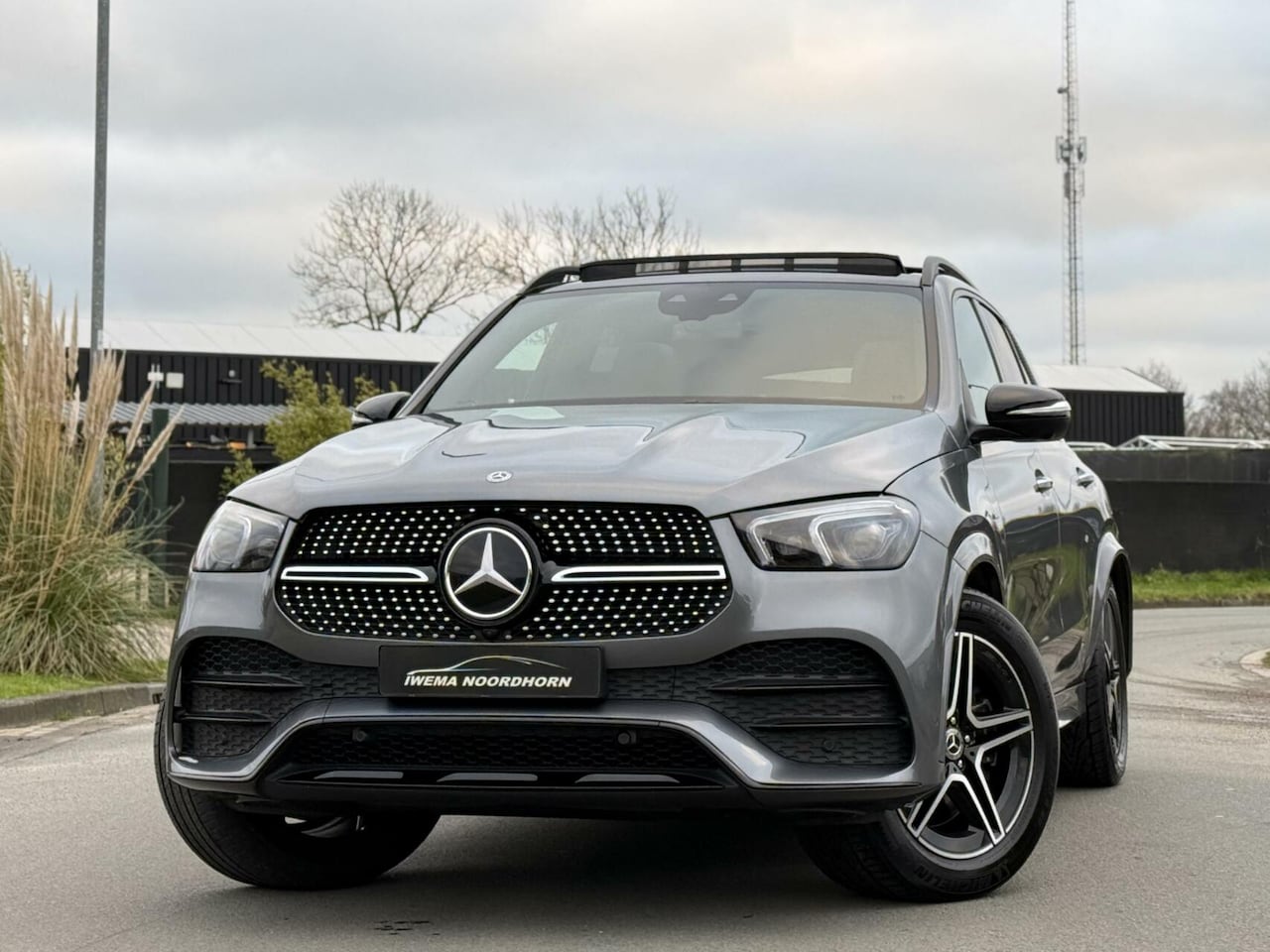 Mercedes-Benz GLE-Klasse - 350 de 4MATIC AMG Panoramadak|Burmester®|Camera 360°|Massage|Keyless|Stoelventilatie|Lucht - AutoWereld.nl