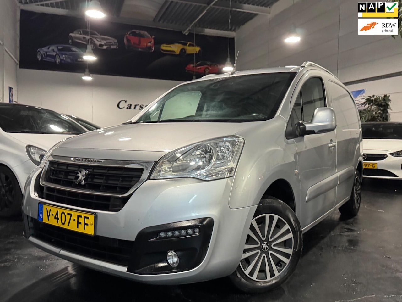 Peugeot Partner - 120 1.6 BlueHDi 100 L1 Première 3 Zits - AutoWereld.nl