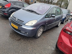 Citroën Xsara Picasso - 1.8i-16V Attraction