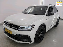 Volkswagen Tiguan - 1.5 TSI ACT | 3X R-Line - PANO - INC.BTW - DEALER OND - VOL