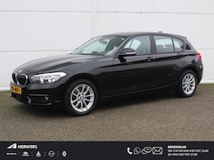 BMW 1-serie - 118i Corporate Lease AUTOMAAT / Navigatie / Achteruitrijcamera / Cruise Control Adaptief /