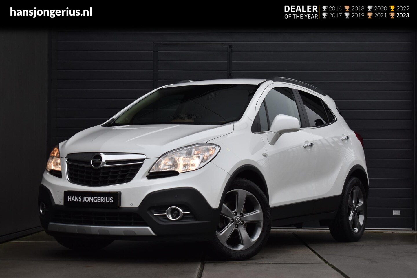 Opel Mokka - 1.4 T Cosmo | AUTOMAAT | TREKHAAK | CAMERA | NAVI | STUUR/STOELVERWARMING | CRUISE CONTROL - AutoWereld.nl