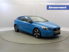 Volvo V40 - 1.6 D2 Momentum - Xenon, Clima, Stoelverw. GERESERVEERD