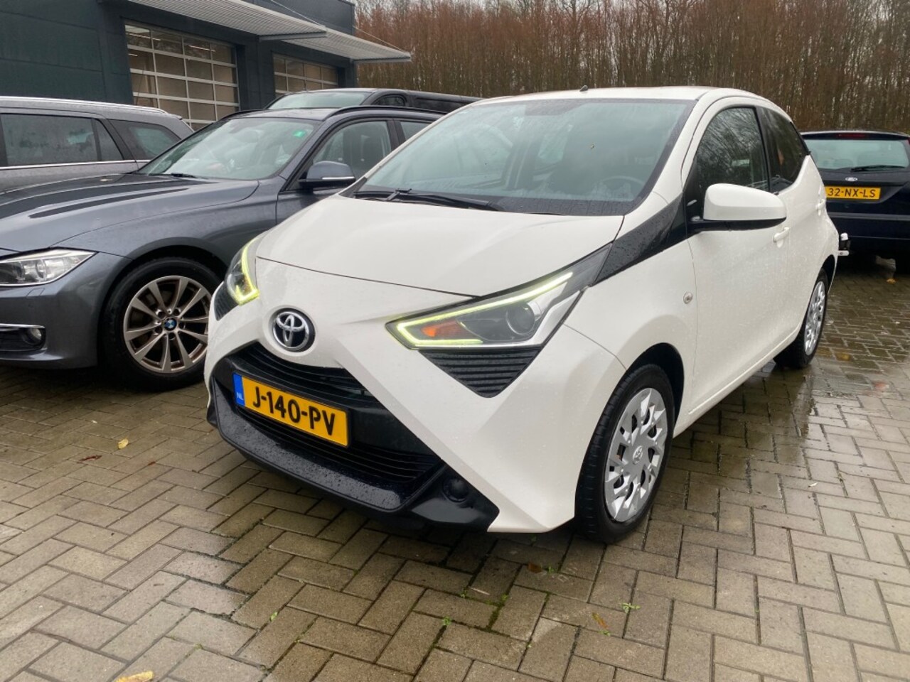 Toyota Aygo - 1.0 VVT-i x-play 1.0 VVT-i x-play - AutoWereld.nl