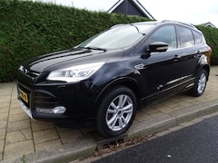 Ford Kuga - 1.5 150Pk TITANIUM STYLING-Clima-Cam-Trkh-Navi-Verw stl