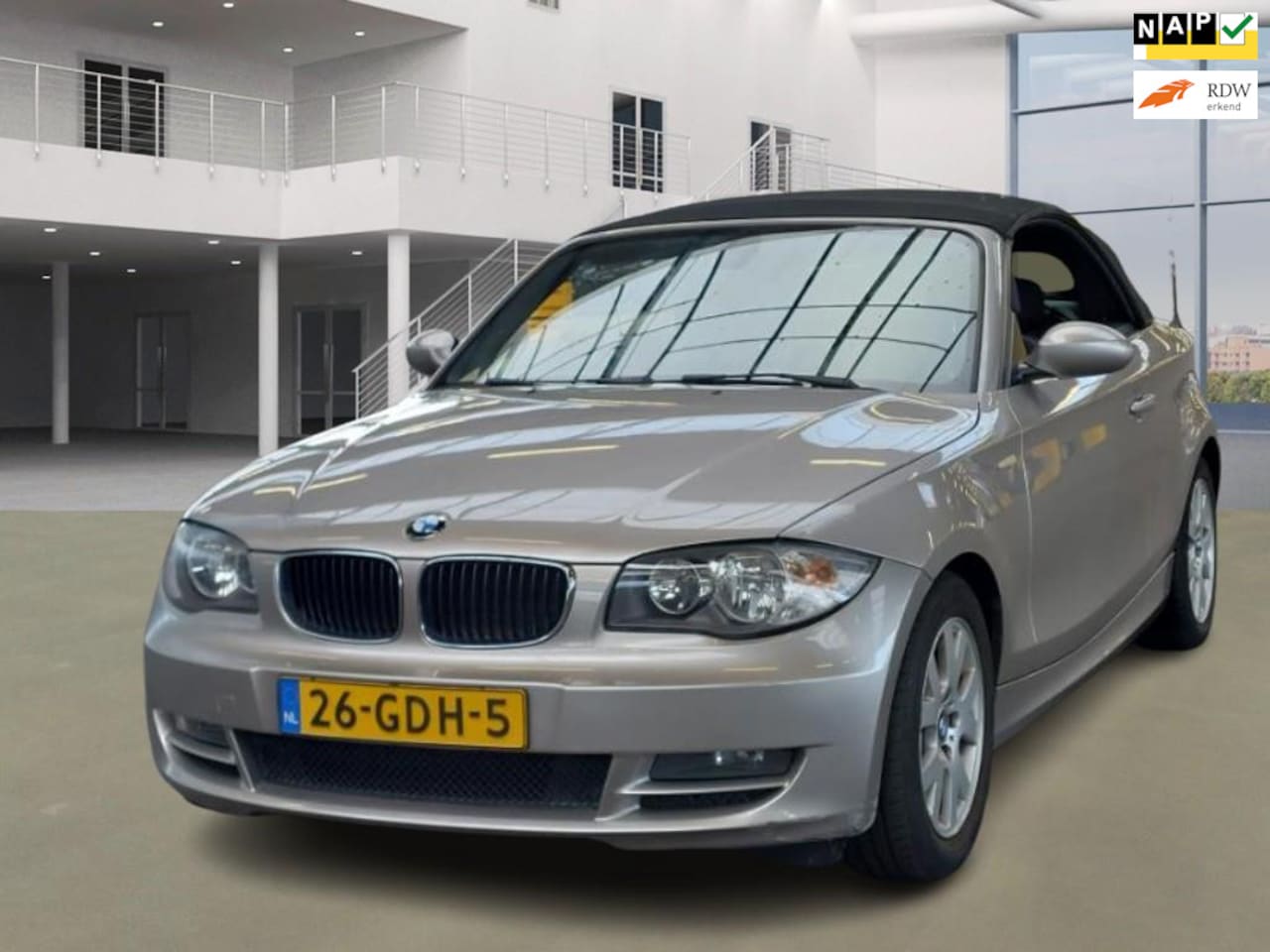 BMW 1-serie Cabrio - 118i Executive 118i Executive - AutoWereld.nl