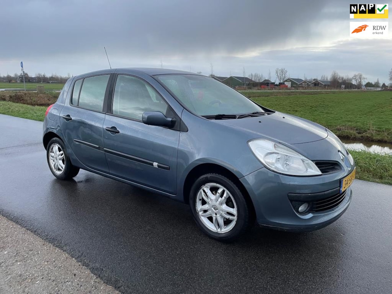 Renault Clio - 1.4-16V Dynamique Luxe AIRCO 5D ELEKTRISCHE RAMEN - AutoWereld.nl