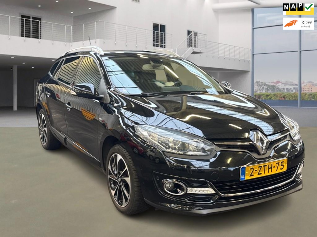 Renault Mégane Estate - 1.2 TCe Bose // NL PRIJS 5999 - AutoWereld.nl