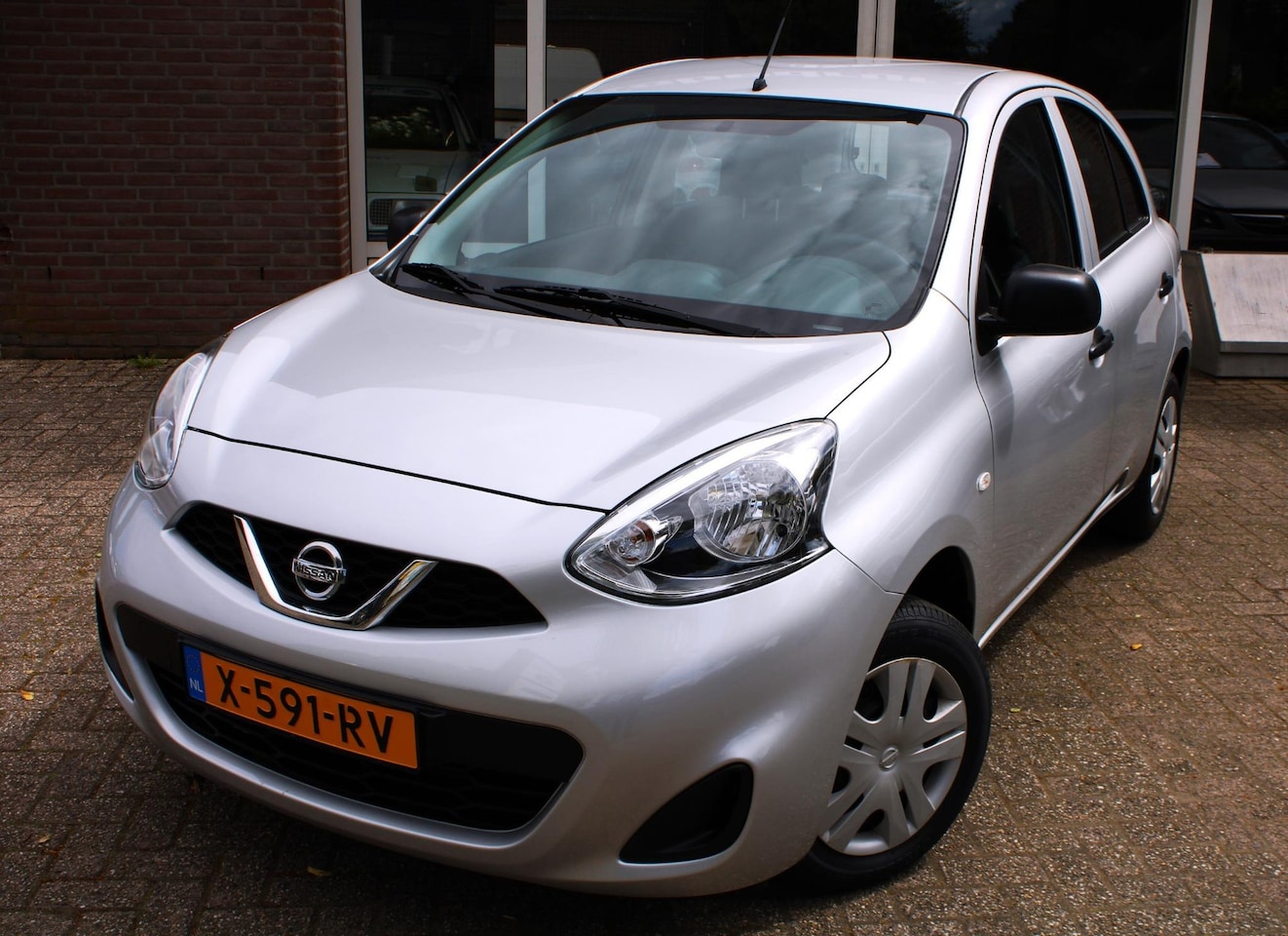 Nissan Micra - 1.2 Acenta Airco, Bluetooth, Elektr. ramen V, Boordcomputer, Central deurvergrendeling, Le - AutoWereld.nl