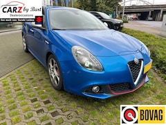 Alfa Romeo Giulietta - 1.4 TURBO SPORT Navigatie | Parkeersensoren | Clima