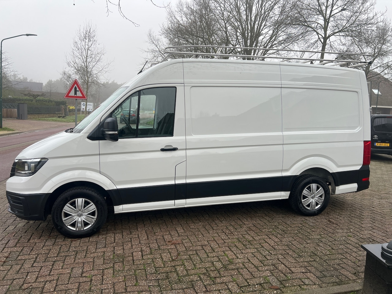 Volkswagen Crafter - 35 2.0 TDI L3H2 Trendline 35 2.0 TDI L3H2 Trendline - AutoWereld.nl