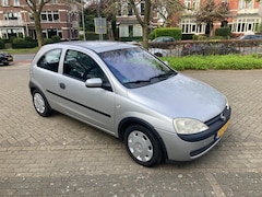 Opel Corsa - 1.2-16V Comfort