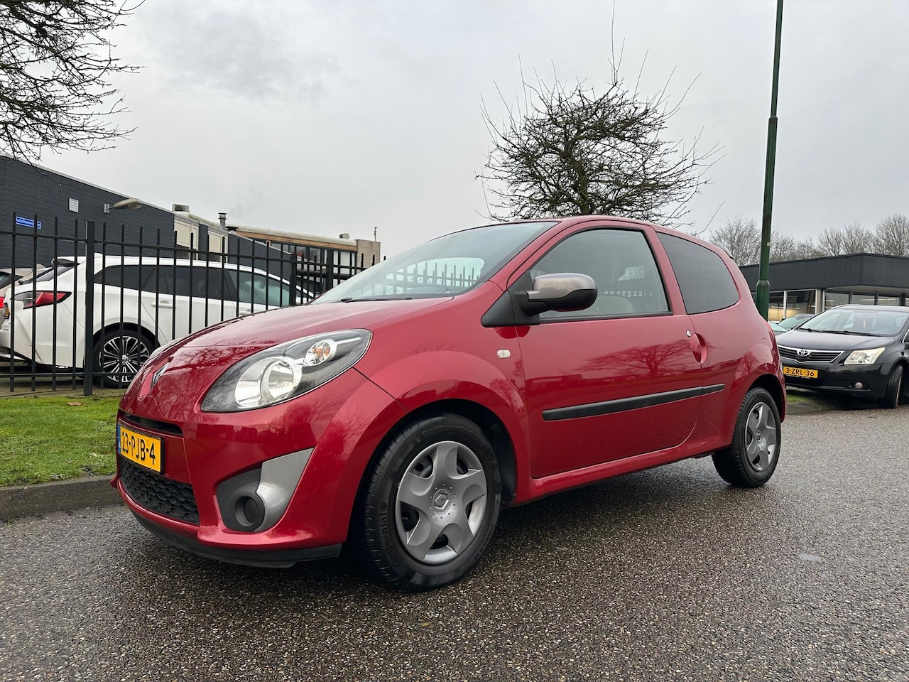 Renault Twingo - 1.2 16V 75pk ECO² Collection Airco - AutoWereld.nl