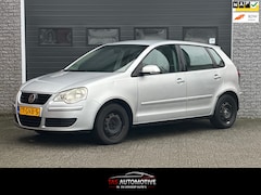 Volkswagen Polo - 1.4-16V Optive AIRCO / APK / NAP / 2e EIG