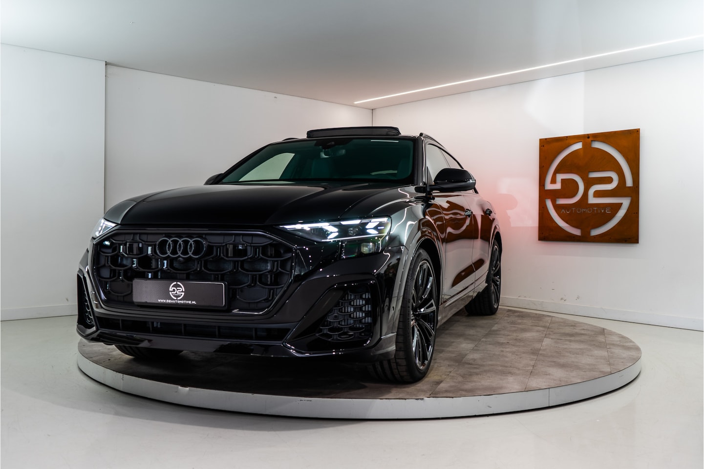 Audi Q8 - 60 TFSI E Quattro S-Edition Competition 490PK FACELIFT | NIEUW OP VOORRAAD | 5 Jaar Garant - AutoWereld.nl