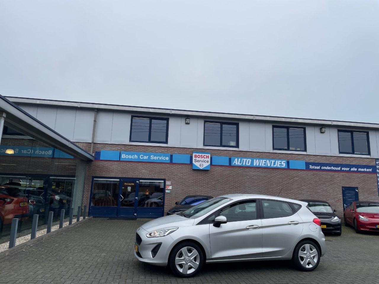 Ford Fiesta - 1.1 Trend 5-Drs | Airco | Cruise | Navi | Carplay - AutoWereld.nl