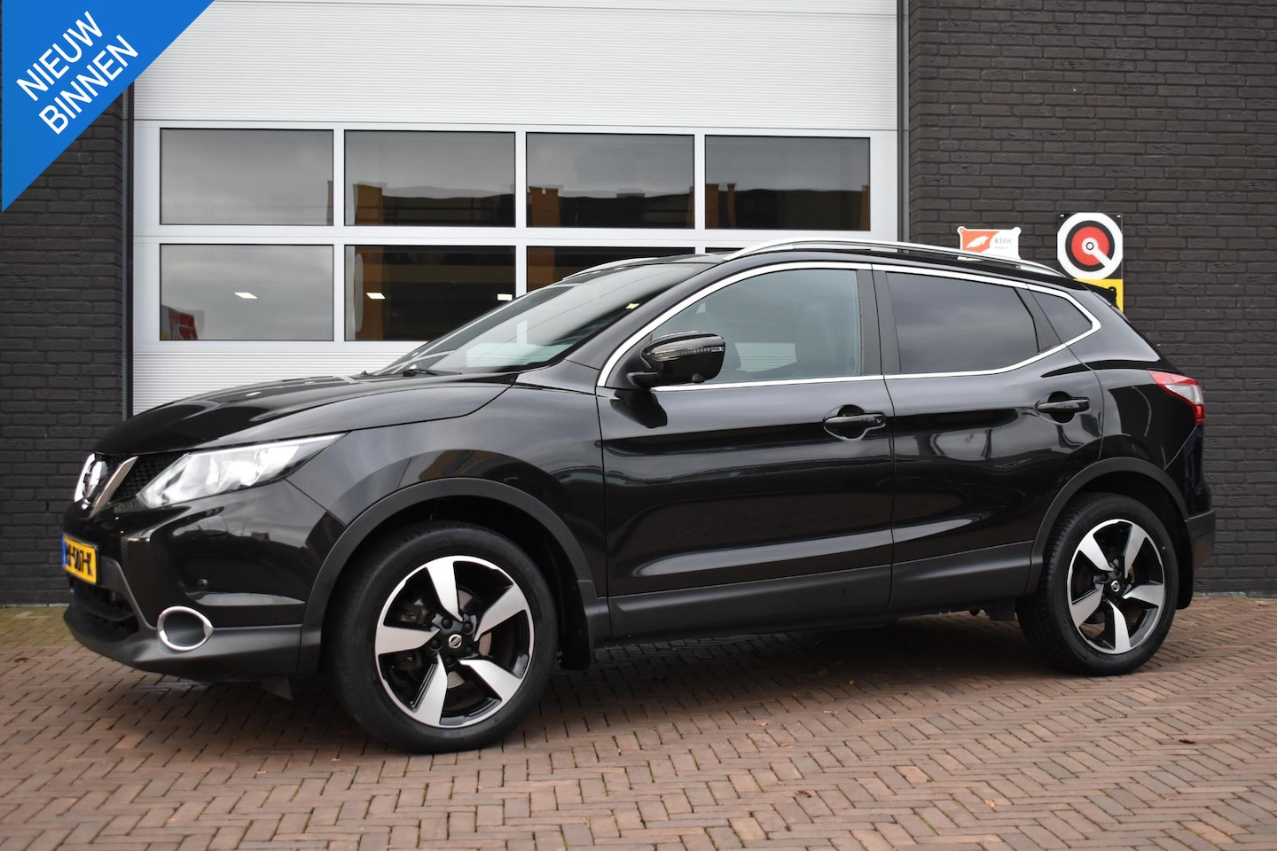 Nissan Qashqai - 1.2 DIG-T 116PK Tekna | Navi | 360 Camera | Stoelverwa. | Incl. Garantie - AutoWereld.nl