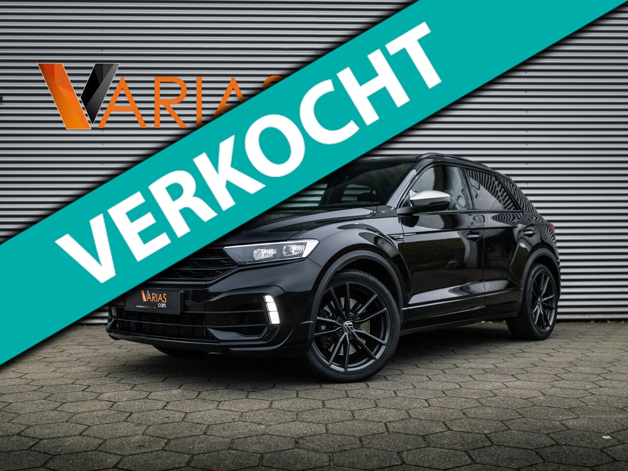 Volkswagen T-Roc - 2.0 TSI 4Motion R Pano Leer Akra Camera Dynaudio - AutoWereld.nl