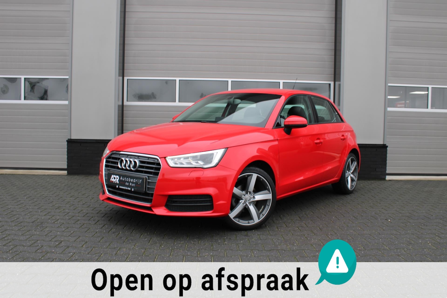 Audi A1 Sportback - 1.0 TFSI/NAVI/AIRCO/XENON/LED/S-LINE/VOLL - AutoWereld.nl