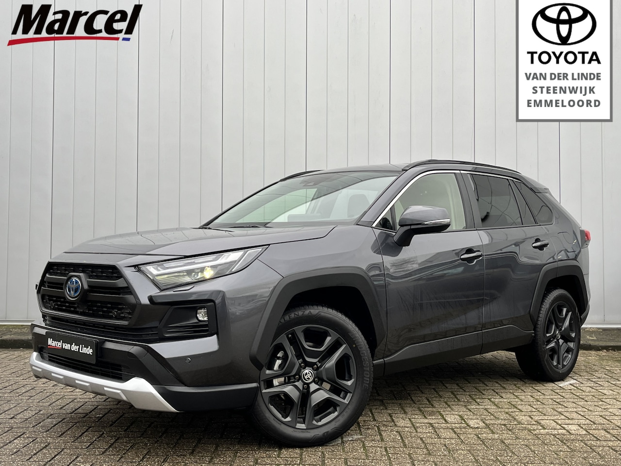 Toyota RAV4 - 2.5 Hybrid AWD Adventure 1650KG Trekgewicht Carplay Clima Cruise Leder - AutoWereld.nl