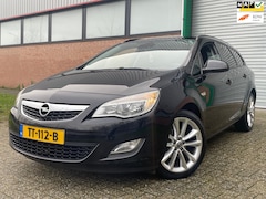 Opel Astra Sports Tourer - 1.4 Turbo Stuur en stoel verwarming