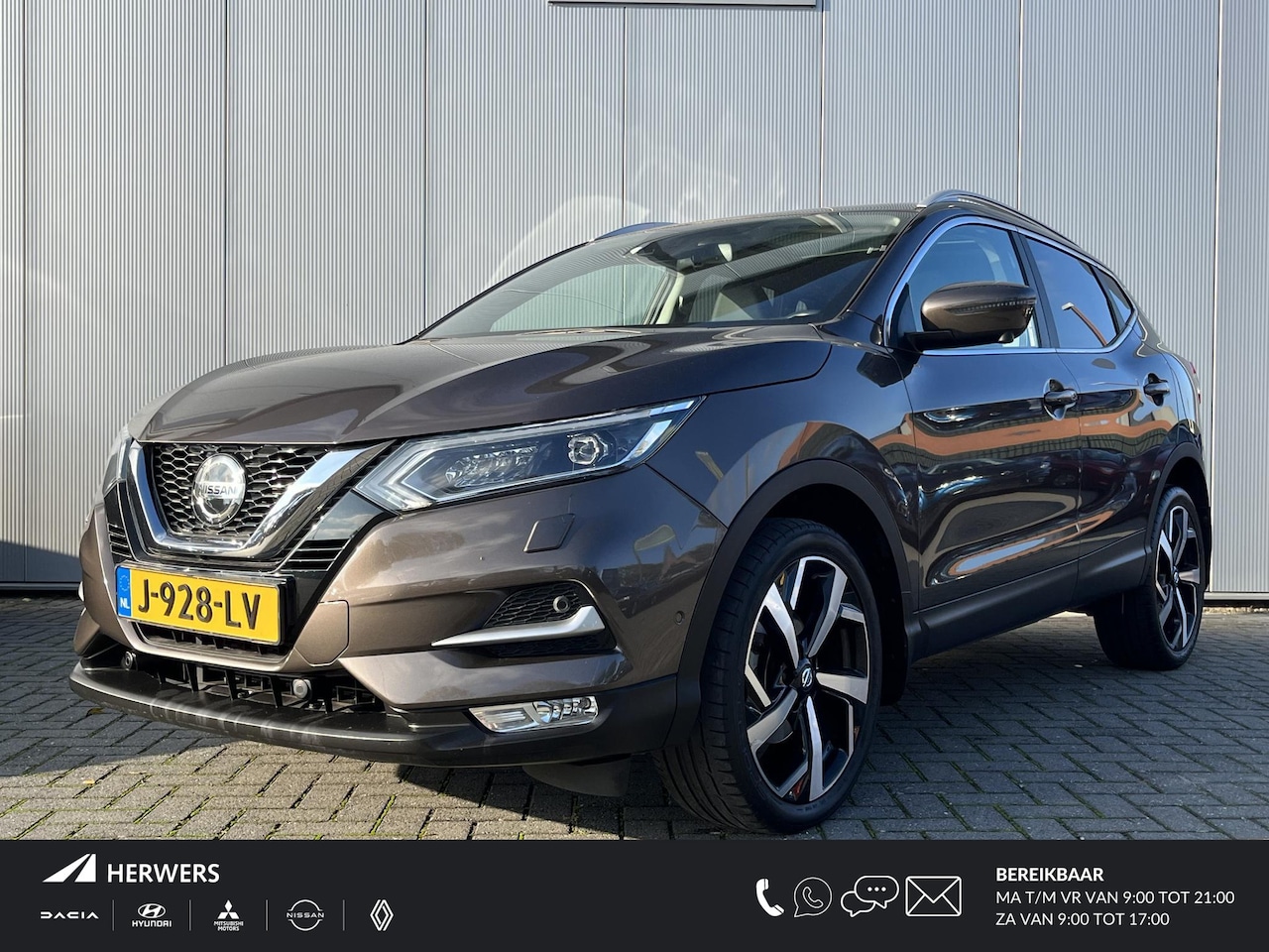 Nissan Qashqai - 1.3 DIG-T Tekna / Trekhaak 1.500 KG Trekgewicht / Automaat / Panoramadak / Apple Carplay & - AutoWereld.nl