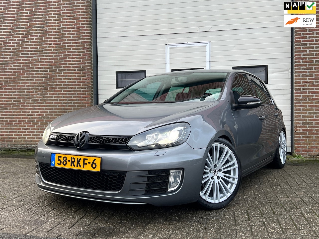 Volkswagen Golf - 1.2 TSI '''GTI'' + Automaat + Kuipstoelen + Led Koplampen - AutoWereld.nl