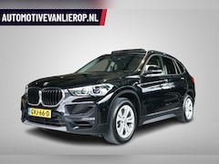 BMW X1 - XDrive25e PANO | CAMERA | TREKHAAK | DEALER ONDERHOUDEN