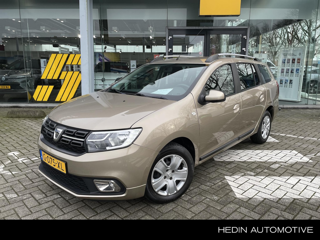 Dacia Logan MCV - 0.9 TCe Laureate 1ste eig., Airco, Bluetooth, Pdc achter - AutoWereld.nl