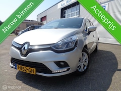 Renault Clio - 0.9 TCe Zen/Airco/PDC/Navigatie/1st eig/LED/slechts 67000km