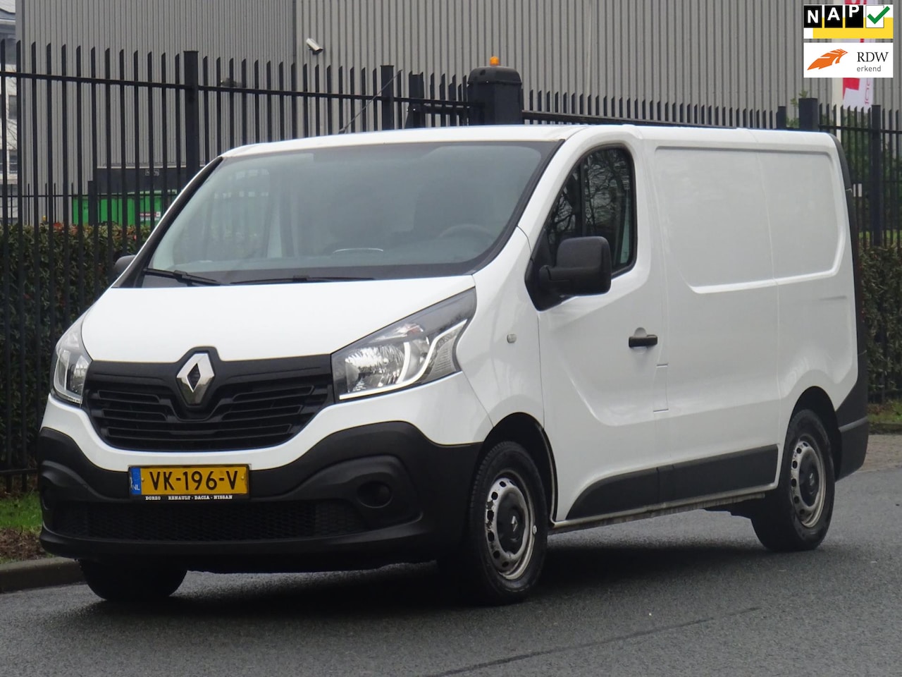 Renault Trafic - 1.6 dCi 3-ZITS NAP/LEER/NAVI/AIRCO/CRUISE/PDC - AutoWereld.nl