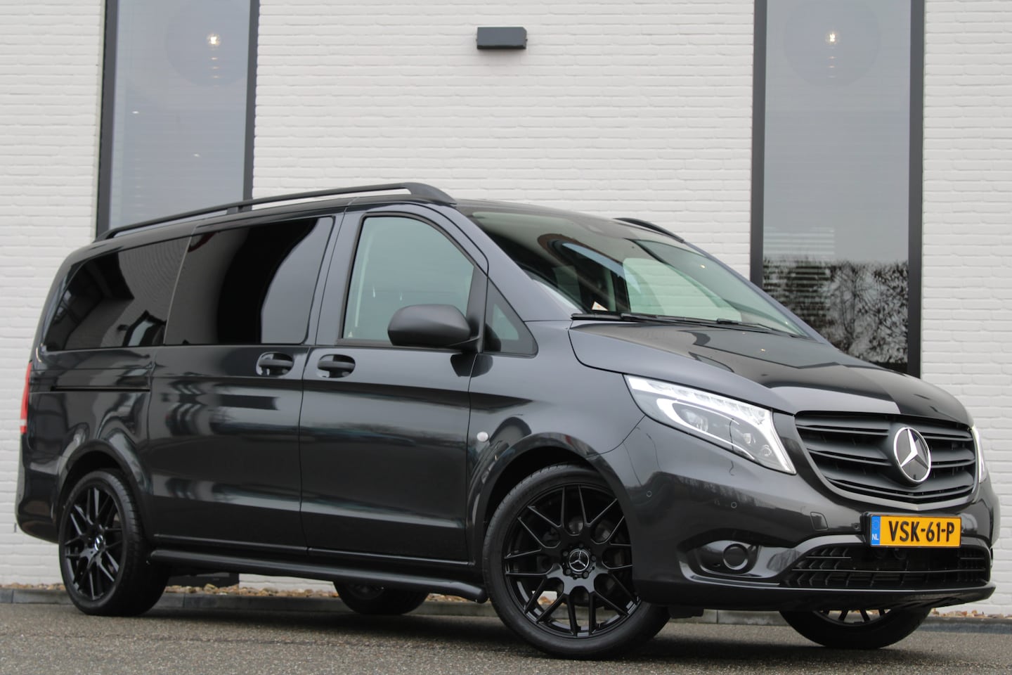 Mercedes-Benz Vito - 116 CDI / Aut / Lang / DC / Navi / Camera / Led/Xenon / NIEUWSTAAT - AutoWereld.nl