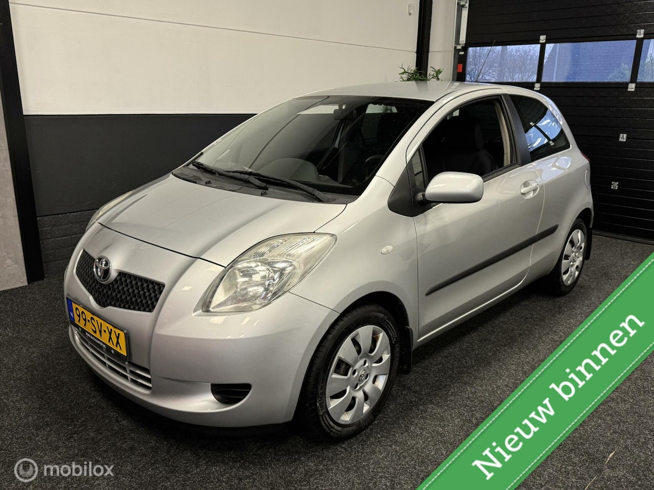 Toyota Yaris - 1.3 VVTi Sol AIRCO / NAP / NETJES / DEALER O.H. - AutoWereld.nl