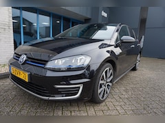 Volkswagen Golf - 1.4 TSI GTE / leer / navigatie