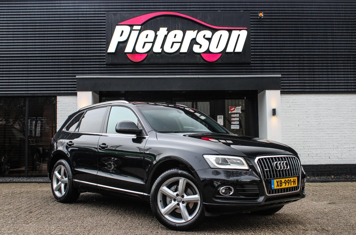 Audi Q5 - 2.0 TFSI Quattro 2X S-Line TREKHAAK XENON PDC - AutoWereld.nl