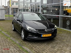 Opel Astra - 1.4 Turbo 120 Jaar Edition