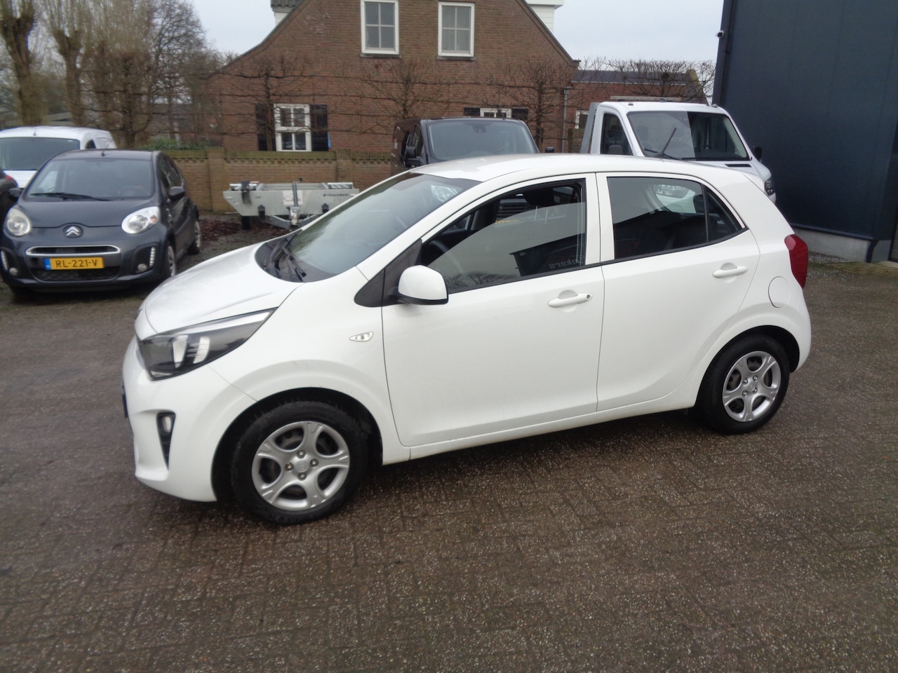 Kia Picanto - 1.0 MPi ComfortLine Airco, Radio bluetooth - AutoWereld.nl