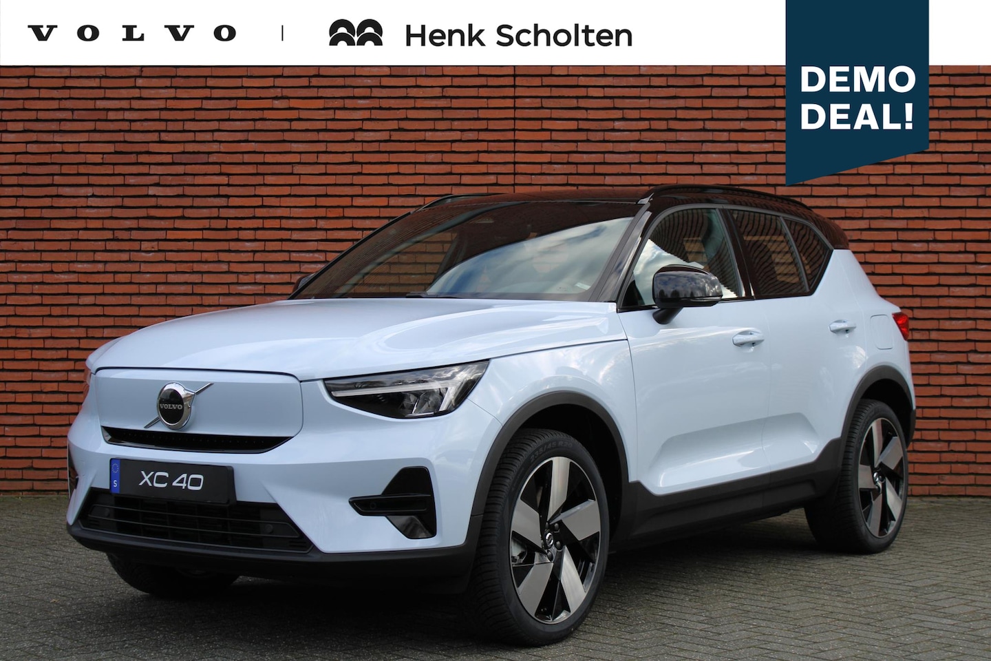 Volvo XC40 - Single Motor Extended Range Plus, Adaptieve Cruise Control, Pilot Assist, Stoelverwarming, - AutoWereld.nl